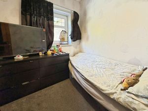 Photo 5- click for photo gallery